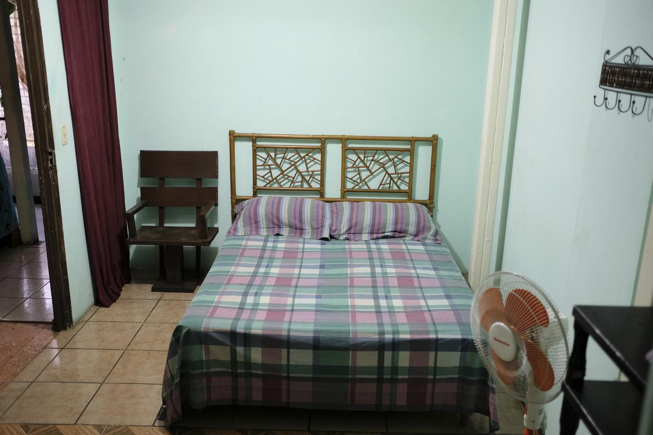 Hostal Del Este Santa Fe San Jose  Luaran gambar